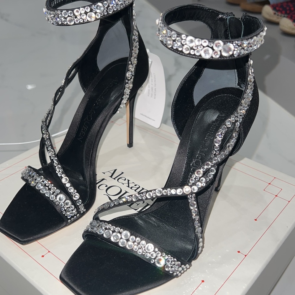 Alexander McQueen heels - Picture 6 of 12